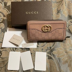 AUTHENTIC GUCCI
Guccissima Sukey Zip Around Wallet (Dusty Rose)